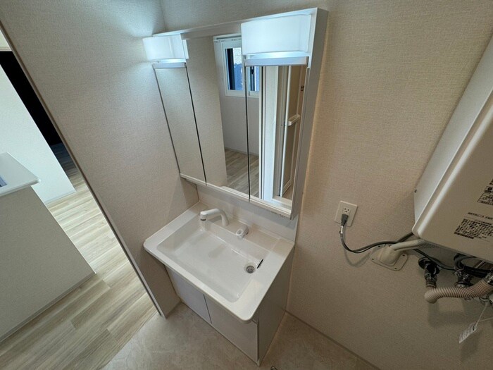 物件内観写真17　(洗面)