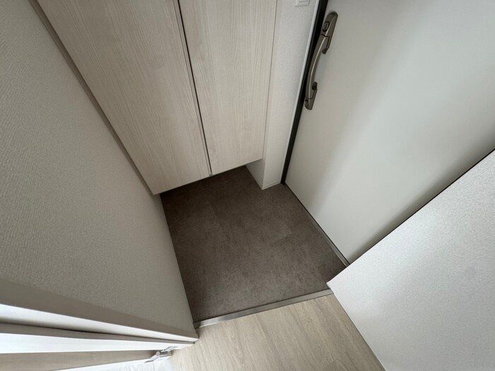 物件内観写真21　(玄関)