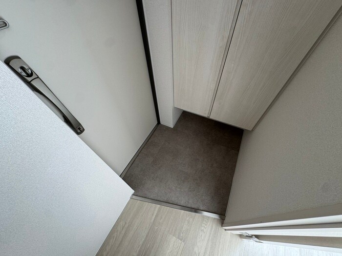 物件内観写真22　(玄関)