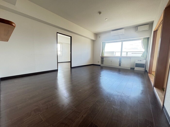 物件内観写真5　(居室)