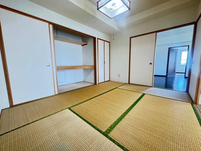 物件内観写真11　(居室)