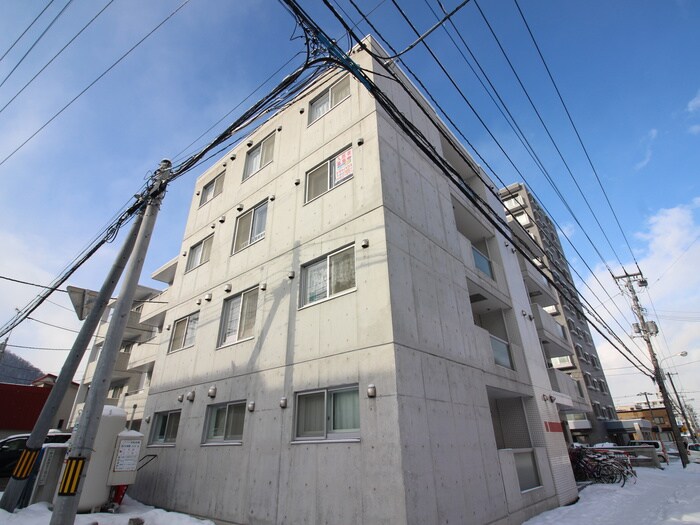 物件外観写真6　(外観写真)