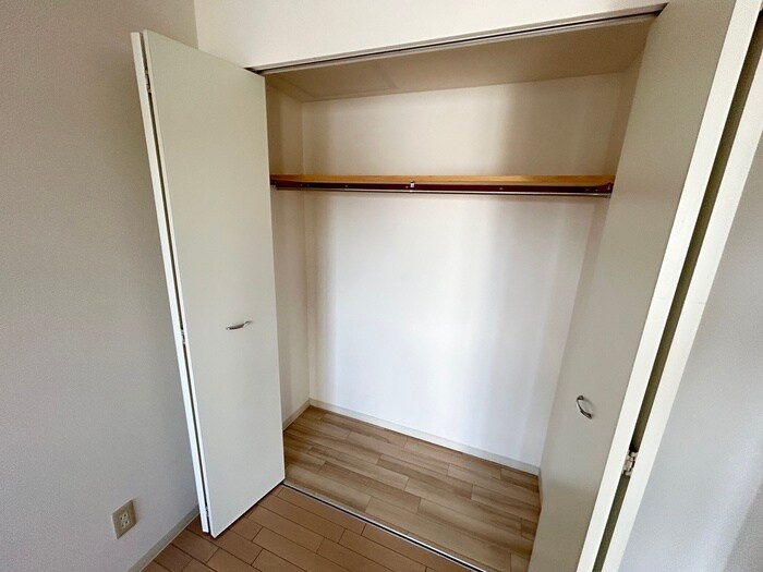 物件内観写真17　(収納)