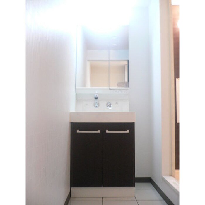 物件内観写真8　(洗面)