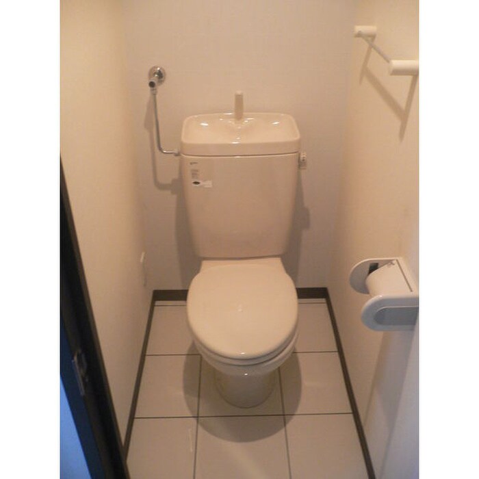 物件内観写真10　(トイレ)