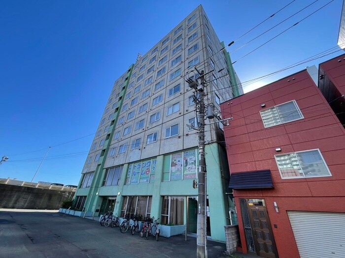 物件外観写真3　(外観写真)