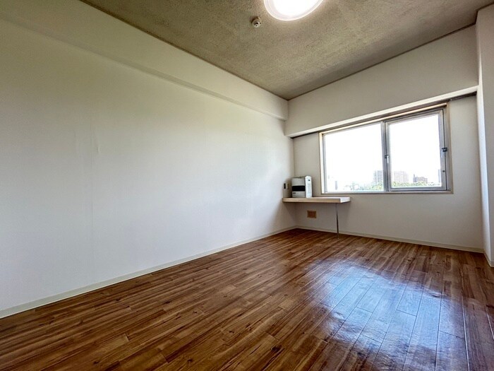 物件内観写真10　(居室)