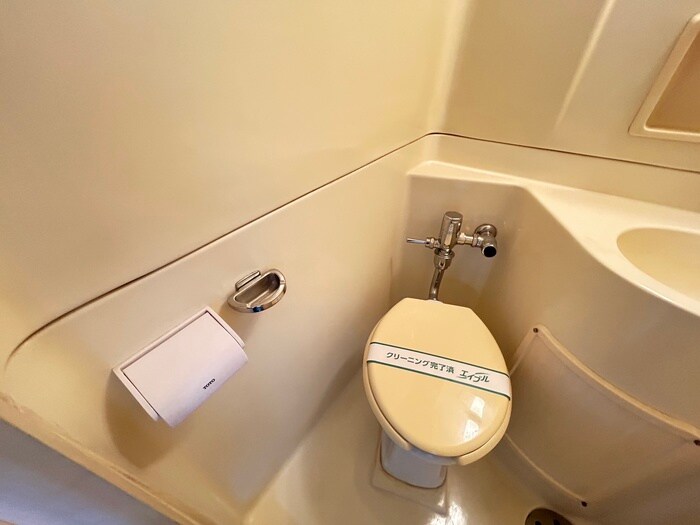 物件内観写真13　(トイレ)