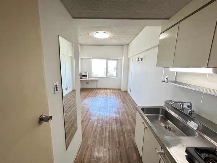 物件内観写真16　(廊下)