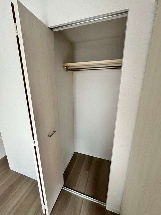 物件内観写真11　(収納)