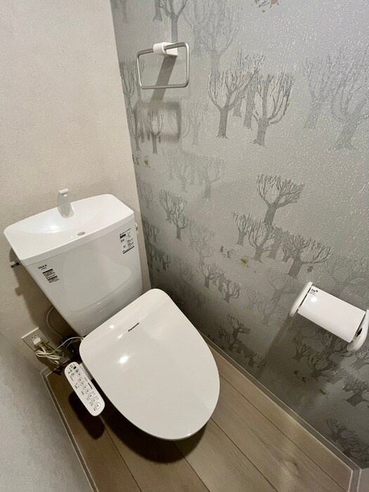 物件内観写真15　(トイレ)