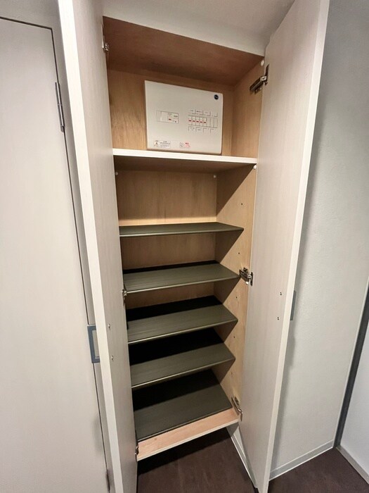 物件内観写真17　(靴箱)