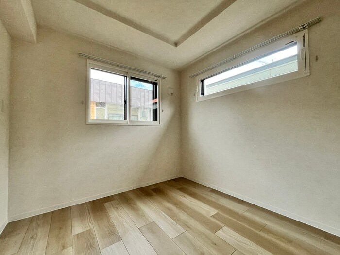 物件内観写真21　(居室)