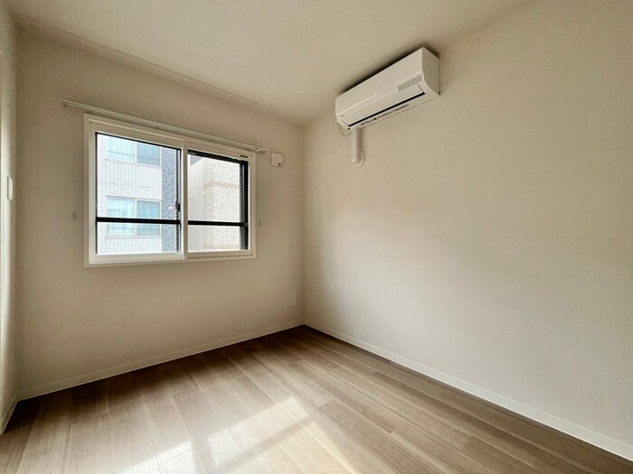 物件内観写真21　(居室)