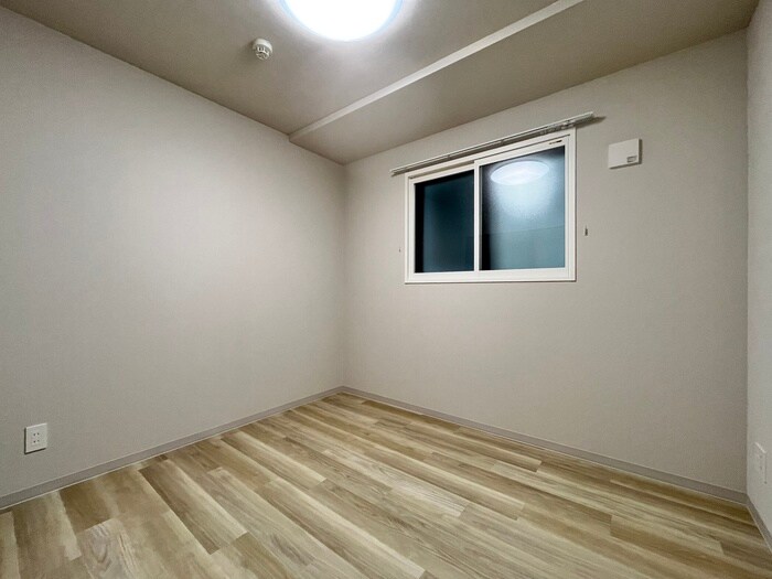 物件内観写真22　(居室)