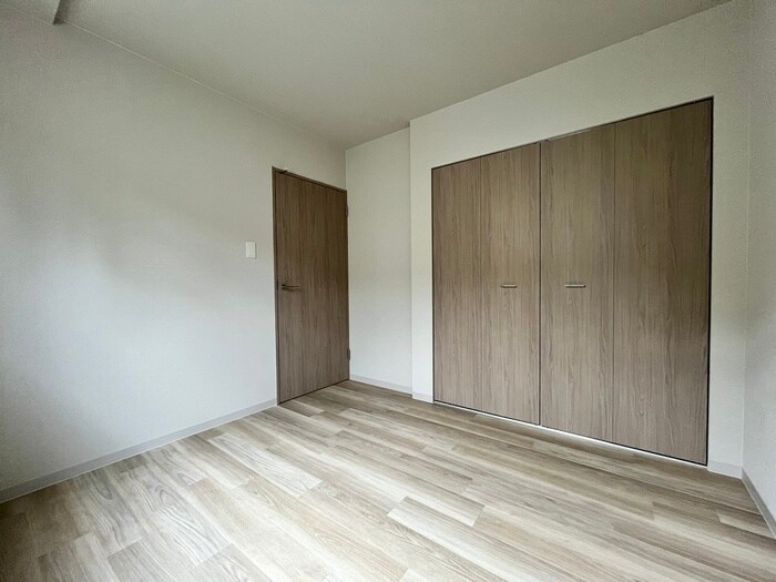 物件内観写真22　(居室)