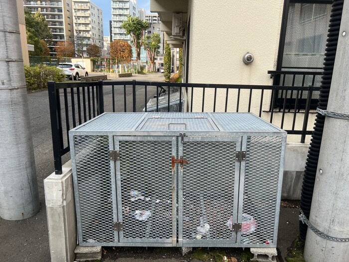 物件外観写真6　(建物設備)