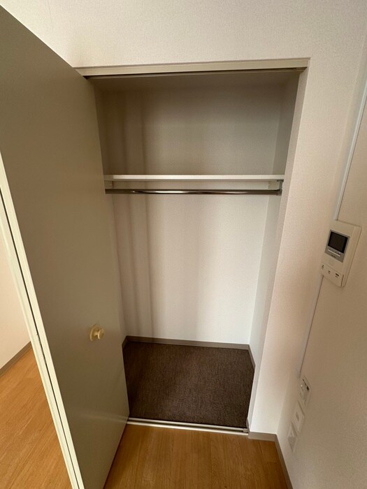 物件内観写真11　(収納)