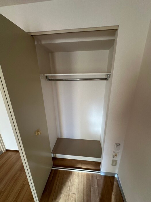 物件内観写真11　(収納)