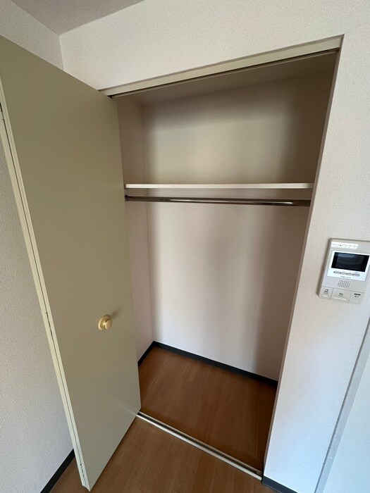 物件内観写真11　(収納)