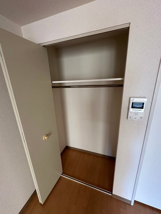 物件内観写真11　(収納)