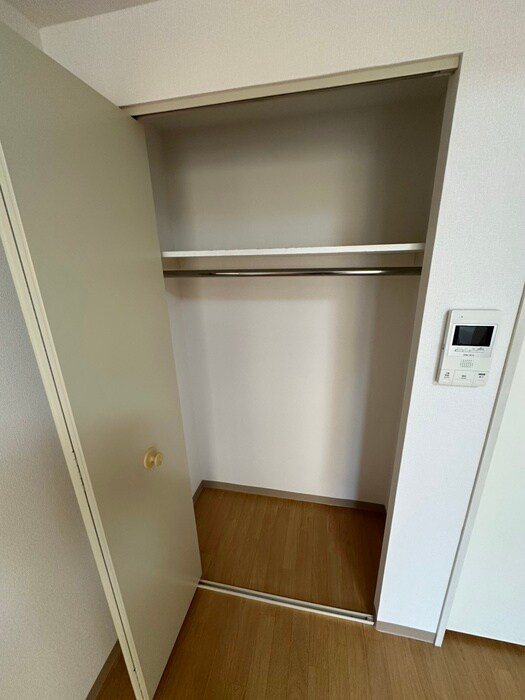 物件内観写真11　(収納)