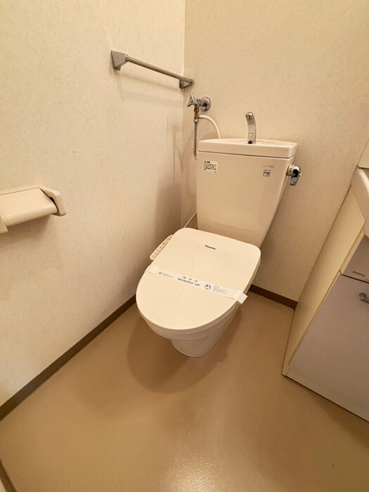 物件内観写真13　(トイレ)