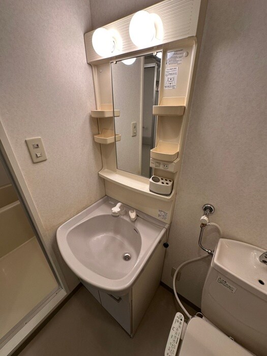 物件内観写真14　(洗面)