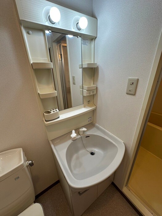 物件内観写真15　(洗面)