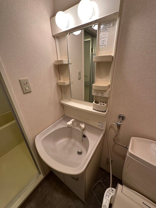 物件内観写真16　(洗面)