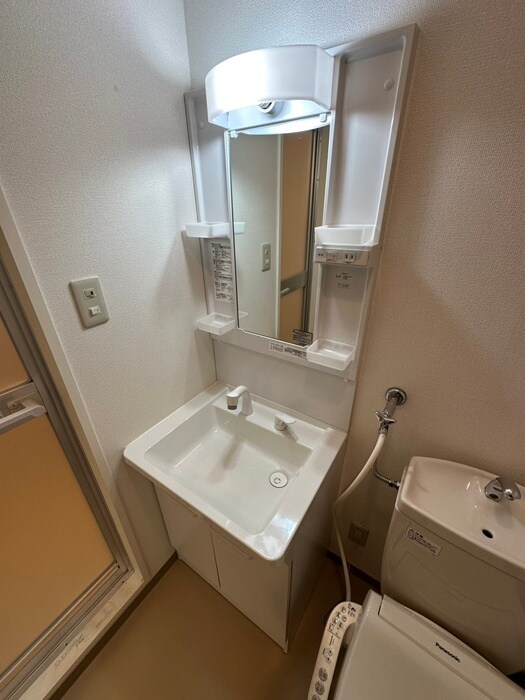 物件内観写真16　(洗面)