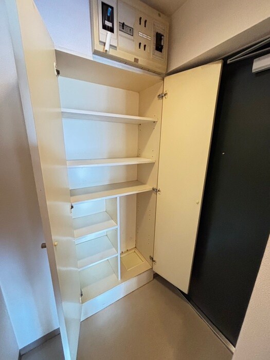 物件内観写真17　(靴箱)