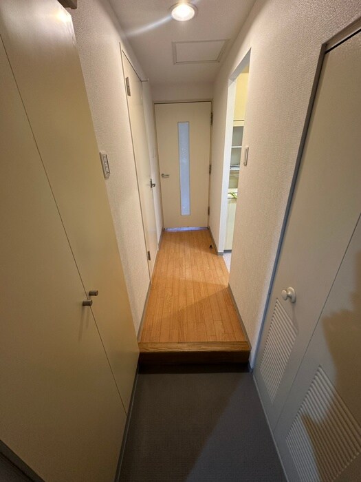 物件内観写真19　(玄関)