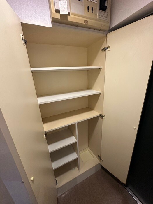 物件内観写真19　(靴箱)