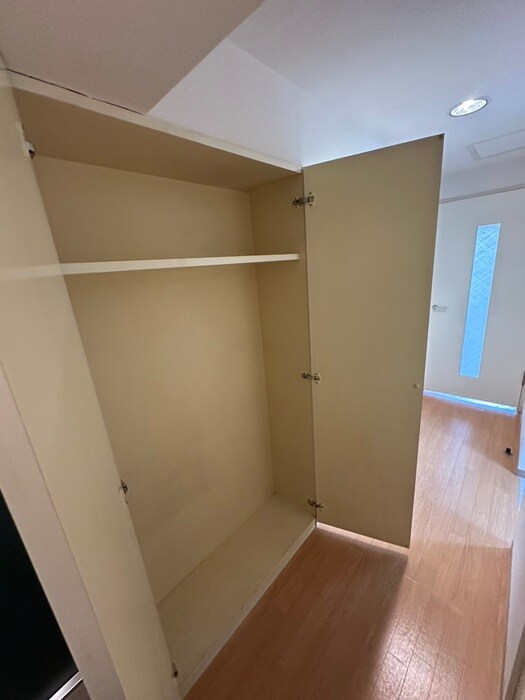物件内観写真20　(収納)