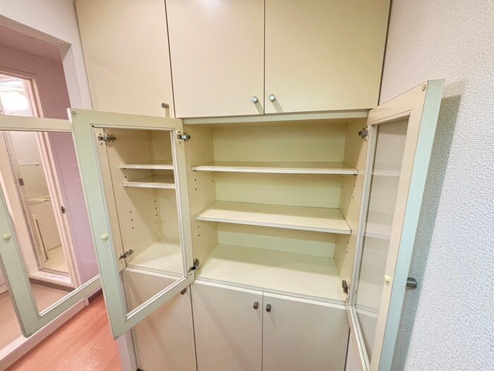 物件内観写真22　(収納)