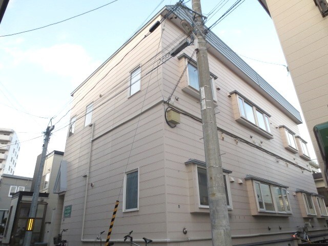 物件外観写真2　(外観写真)