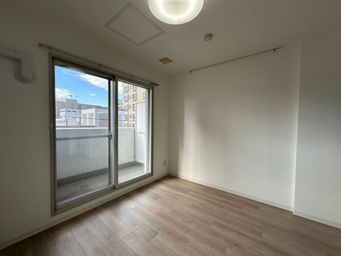 物件内観写真10　(居室)