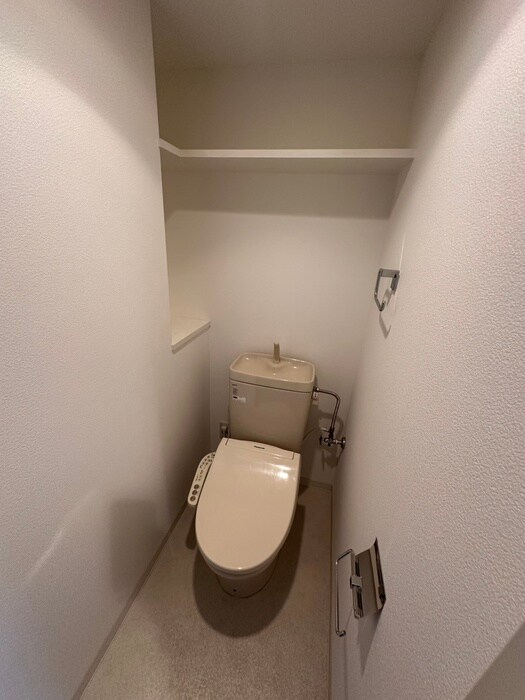 物件内観写真15　(トイレ)