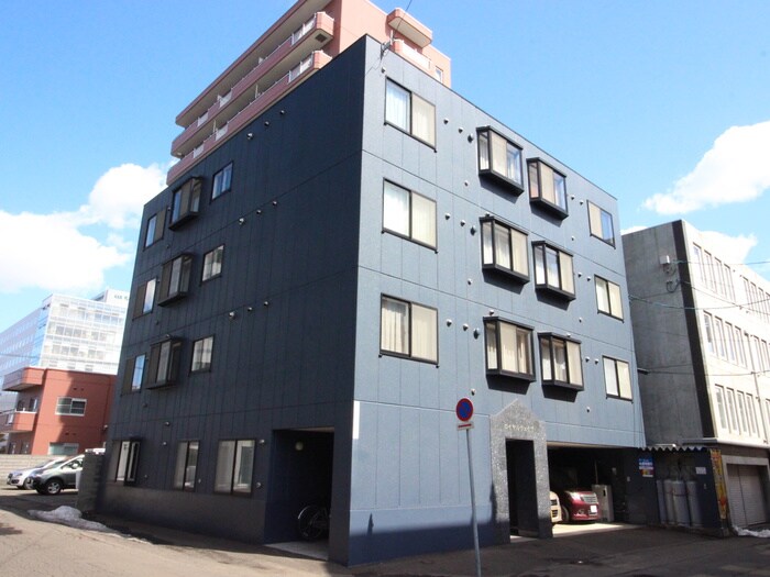 物件外観写真1　(外観写真)