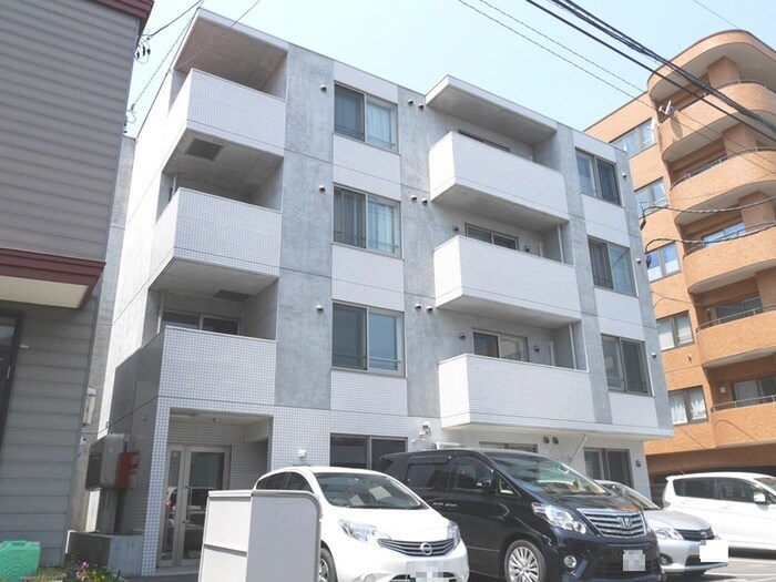 物件外観写真1　(外観写真)