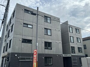 INFINITY月寒外観写真