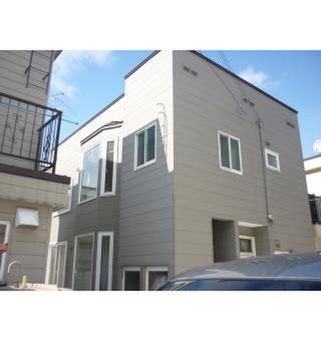 物件外観写真1　(外観写真)