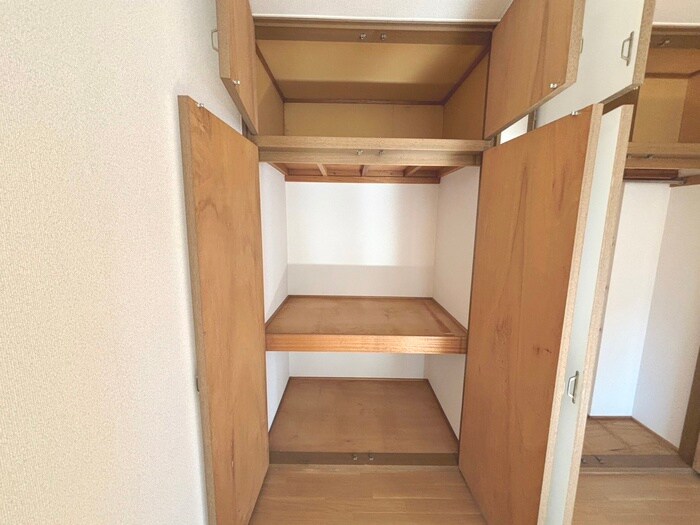 物件内観写真8　(収納)