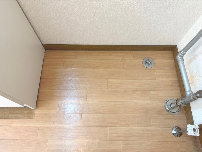 物件内観写真13　(洗濯機置場)