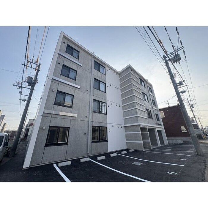 物件外観写真1　(外観写真)