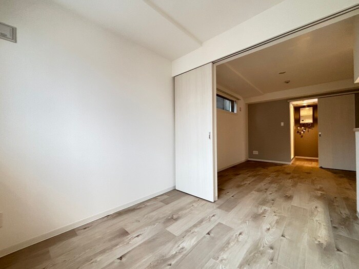 物件内観写真10　(居室)