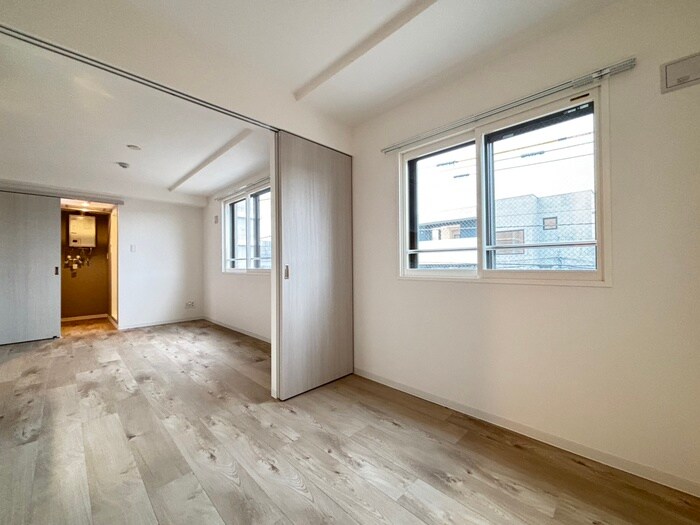 物件内観写真10　(居室)