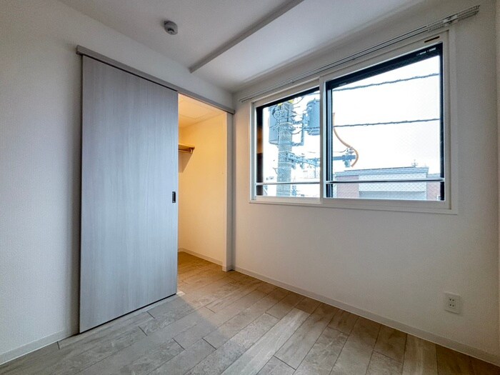 物件内観写真10　(居室)