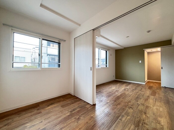 物件内観写真11　(居室)